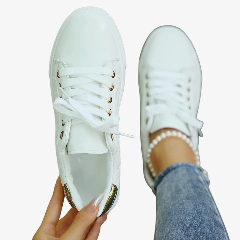 Levrae | Women’s Orthopedic Quilted Sneakers