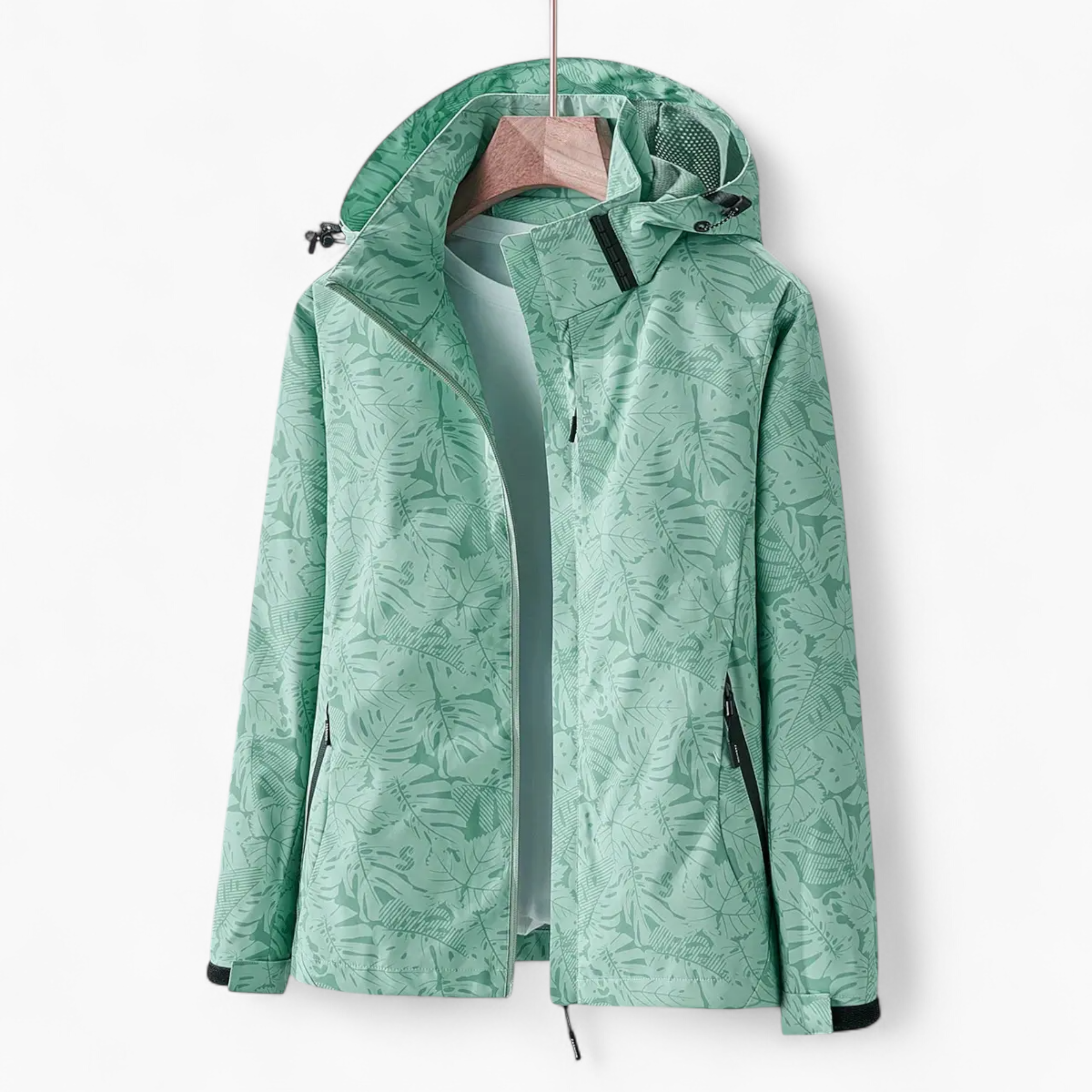 Levrae | Women’s Lightweight Shell Jacket